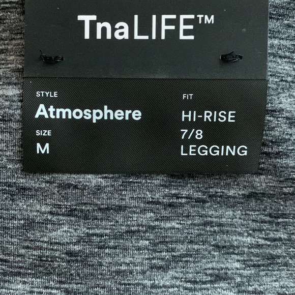 TnaLIFE- Atmosphere HI-RISE 7/8 LEGGING - Picture 7 of 8